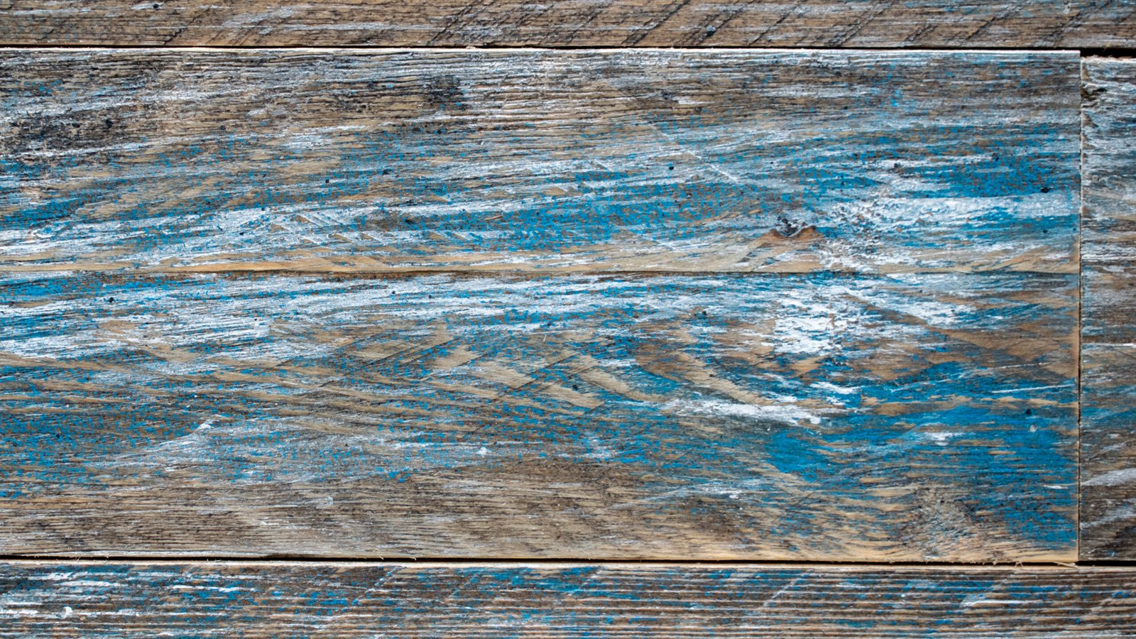 Village Smoke House - Image 8